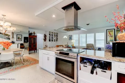 Kitchen - 1 Magnolia Cir, Ormond Beach, FL 32176 photo 3 of 3
