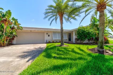 1 Magnolia Cir, Ormond Beach, FL 32176