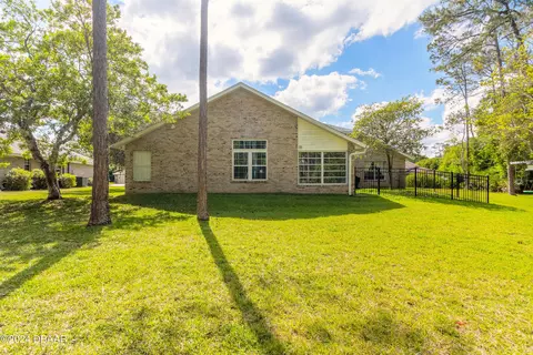 Exterior - 45 Hunt Master Ct, Ormond Beach, FL 32174 photo 7 of 8