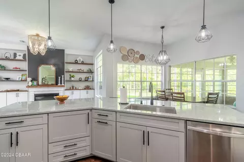 Kitchen - 45 Hunt Master Ct, Ormond Beach, FL 32174 photo 4 of 6