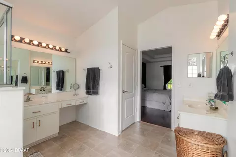 Bath - 45 Hunt Master Ct, Ormond Beach, FL 32174 photo 3 of 5