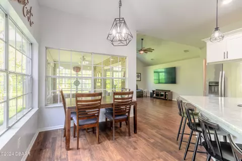 Dining - 45 Hunt Master Ct, Ormond Beach, FL 32174 photo 2 of 2