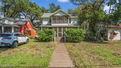 745 S Palmetto Ave, Daytona Beach, FL 32114