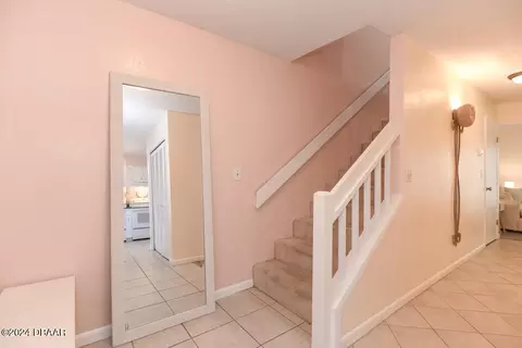 Entry Way - 2 Arborvue Trl, Ormond Beach, FL 32174 photo 2 of 2