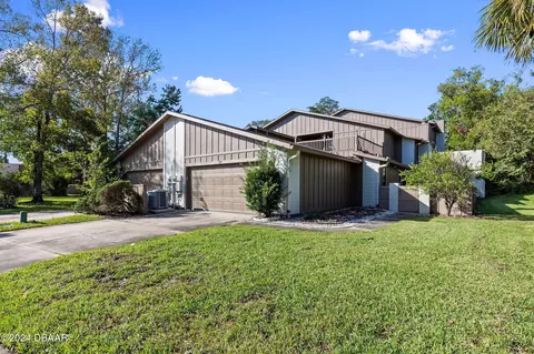 19 Cherokee Trl, Ormond Beach, FL 32174 photo 2