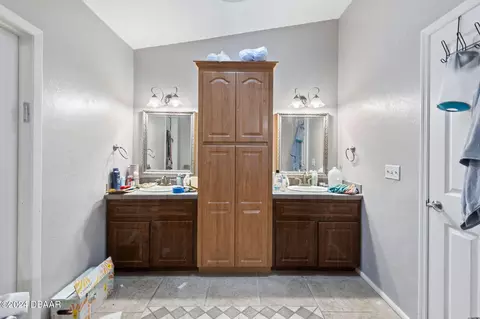 Bath - 21 Cherokee Trl, Ormond Beach, FL 32174 photo 1 of 1