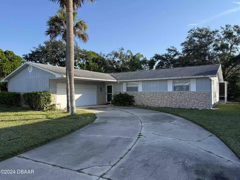 122 Aqua Ct, New Smyrna Beach, FL 32168