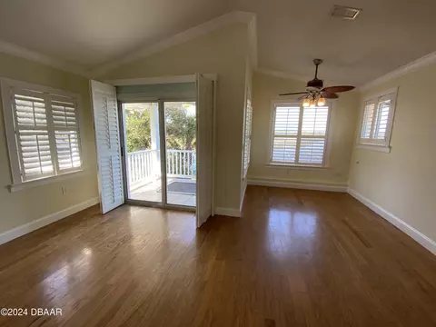 Living - 3 Tomoka View Dr, Ormond Beach, FL 32174 photo 4 of 4