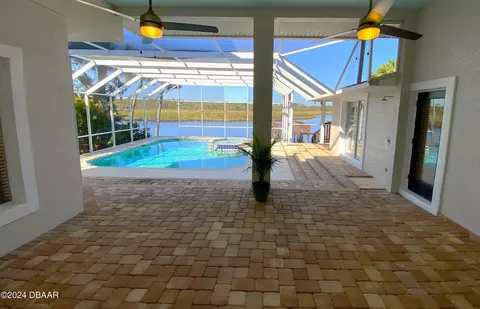 Exterior - 3 Tomoka View Dr, Ormond Beach, FL 32174 photo 4 of 8