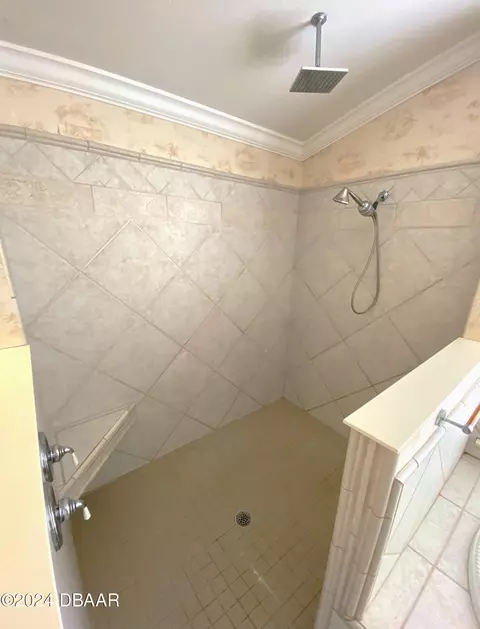 Bath - 3 Tomoka View Dr, Ormond Beach, FL 32174 photo 3 of 4