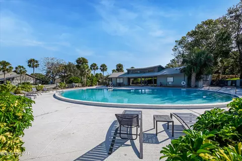 120 Limewood Pl #6, Ormond Beach, FL 32174 photo 2