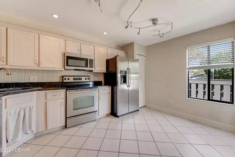120 Limewood Pl #6, Ormond Beach, FL 32174 photo 9