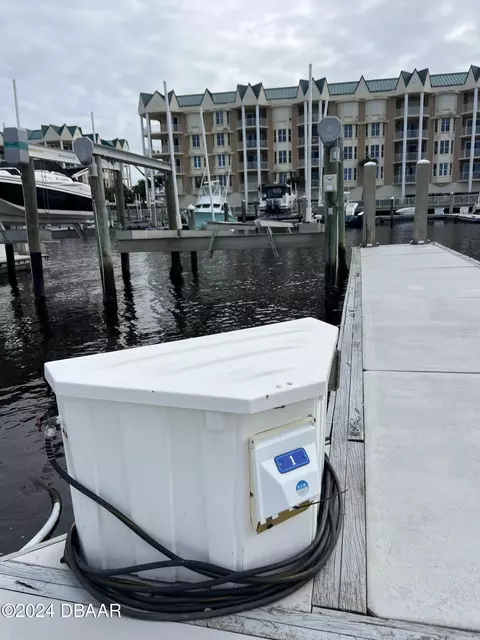 4621 Rivers Edge Village Ln #1, Ponce Inlet, FL 32127