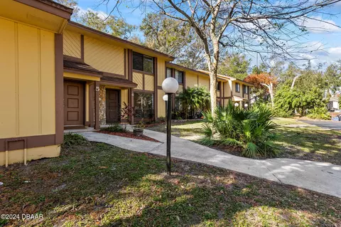 4 Glen Arbor Park, Ormond Beach, FL 32174 photo 3