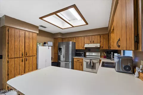 2723 Pine Tree Dr, Edgewater, FL 32141 photo 18