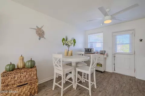 55 Palm Dr, Ormond Beach, FL 32176 photo 4