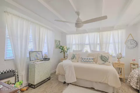 55 Palm Dr, Ormond Beach, FL 32176 photo 7