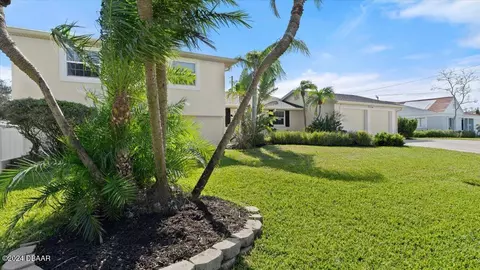 Exterior - 92 Ann Rustin Dr, Ormond Beach, FL 32176 photo 3 of 8