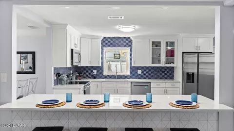 Kitchen - 92 Ann Rustin Dr, Ormond Beach, FL 32176 photo 6 of 6