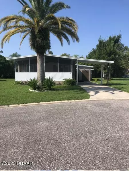 8 Dogwood Ct, South Daytona, FL 32119