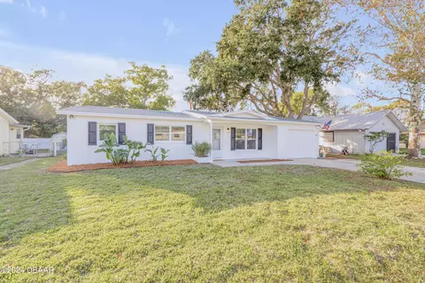 1744 Biscayne Ave, South Daytona, FL 32119