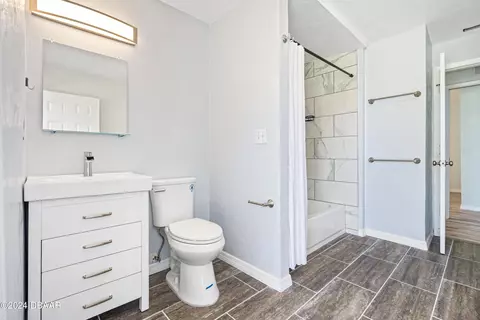 Bath - 605 Orchard Ave, Ormond Beach, FL 32174 photo 5 of 6