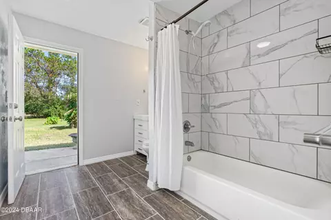 Bath - 605 Orchard Ave, Ormond Beach, FL 32174 photo 6 of 6