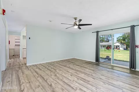 Living - 605 Orchard Ave, Ormond Beach, FL 32174 photo 7 of 9