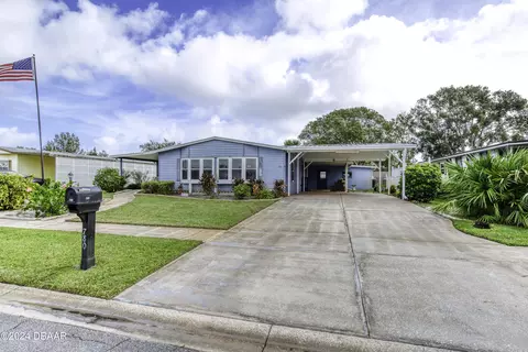 780 Greenfield Dr, Port Orange, FL 32129