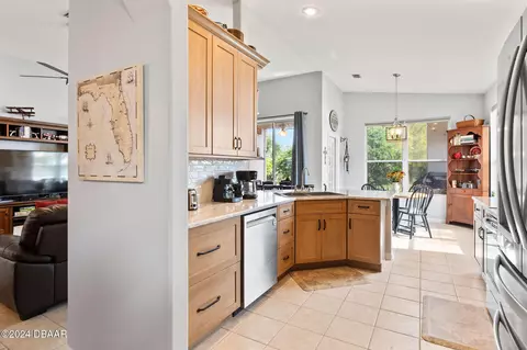 Kitchen - 4954 Worthington Cir, Rockledge, FL 32955 photo 3 of 7