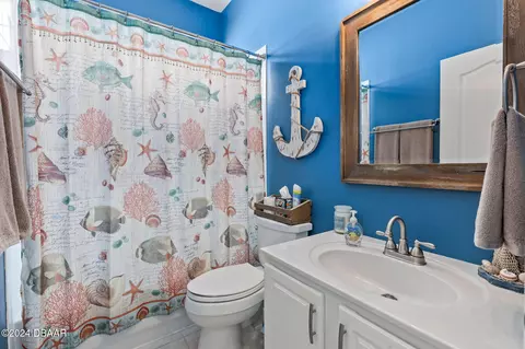 Bath - 4954 Worthington Cir, Rockledge, FL 32955 photo 4 of 4