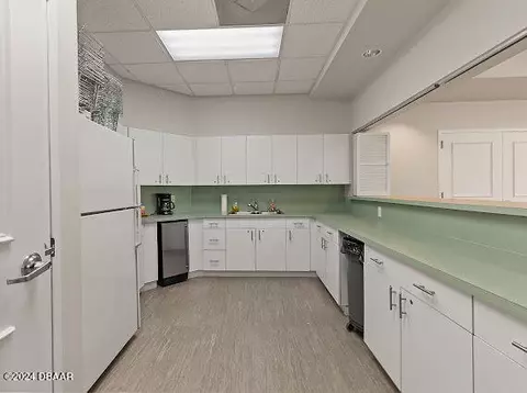 Kitchen - 4954 Worthington Cir, Rockledge, FL 32955 photo 7 of 7
