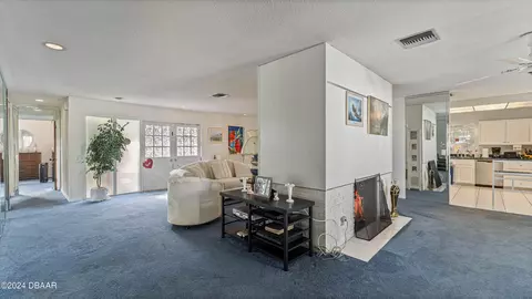 Undisclosed, Ormond Beach, FL 32176 photo 16