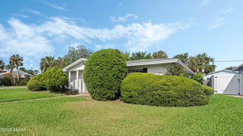 Undisclosed, Ormond Beach, FL 32176 photo 4