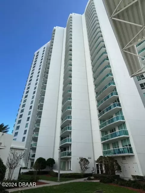 231 Riverside Dr #607-1, Daytona Beach, FL 32117