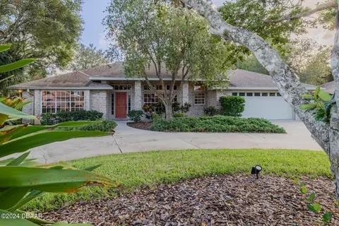 6180 Half Moon Dr, Port Orange, FL 32127