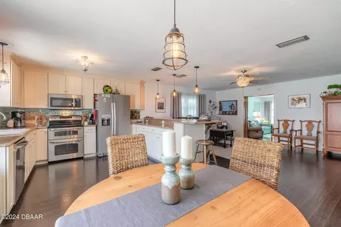 2139 S Central Ave, Flagler Beach, FL 32136 photo 5