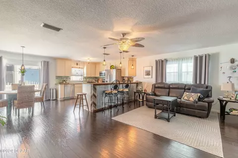 2139 S Central Ave, Flagler Beach, FL 32136 photo 11