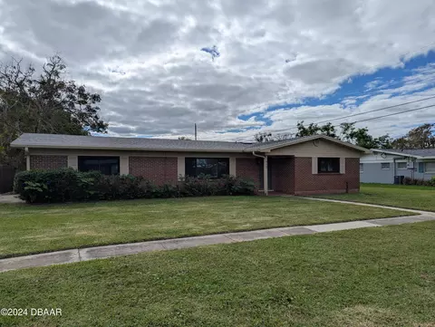 727 Ridge Blvd, South Daytona, FL 32119