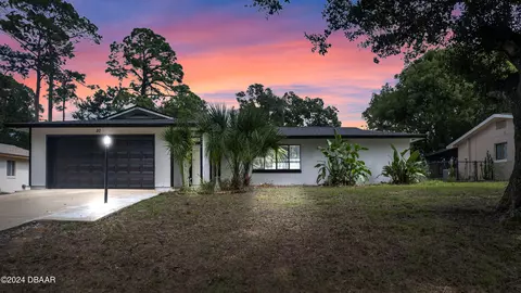 20 Blare Dr, Palm Coast, FL 32137