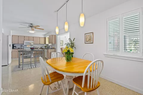 Dining - 16 Kathy Dr, Ormond Beach, FL 32176 photo 2 of 2
