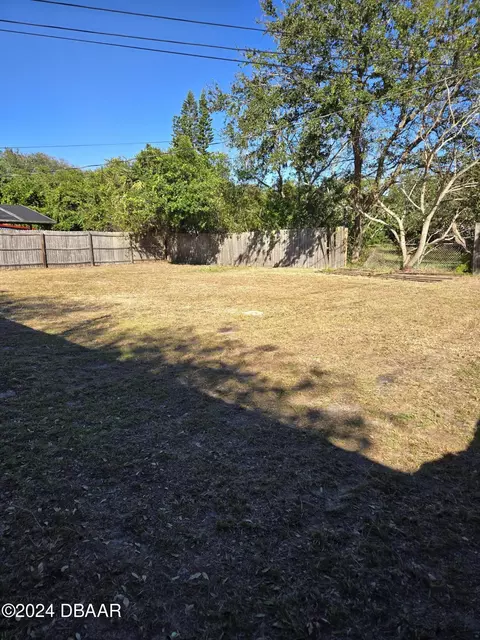 Exterior - 363 S Halifax Dr, Ormond Beach, FL 32176 photo 2 of 4