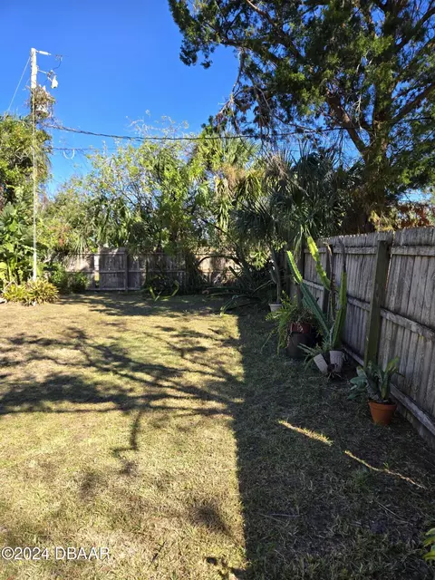 Exterior - 363 S Halifax Dr, Ormond Beach, FL 32176 photo 3 of 4