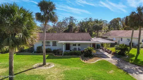 135 Granada St, Holly Hill, FL 32117