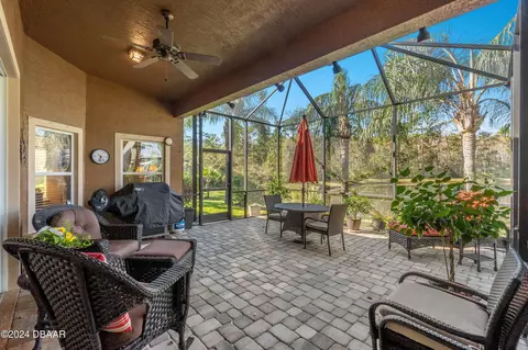 Exterior - 1324 Harwick Ln, Ormond Beach, FL 32174 photo 2 of 10