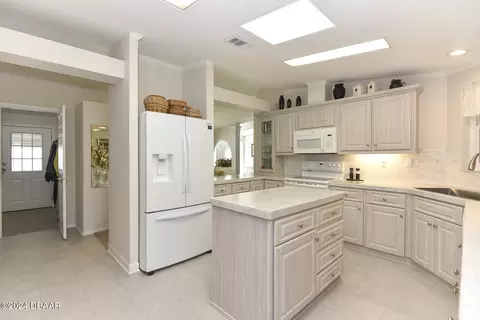 634 Portside Ln, Edgewater, FL 32141 photo 19