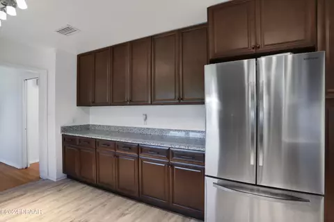 Kitchen - 95 Ormond Pkwy, Ormond Beach, FL 32176 photo 6 of 6