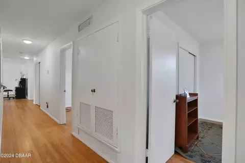 Entry Way - 95 Ormond Pkwy, Ormond Beach, FL 32176 photo 2 of 3