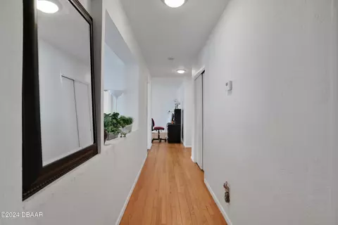 Entry Way - 95 Ormond Pkwy, Ormond Beach, FL 32176 photo 3 of 3