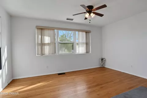 Living - 95 Ormond Pkwy, Ormond Beach, FL 32176 photo 1 of 8
